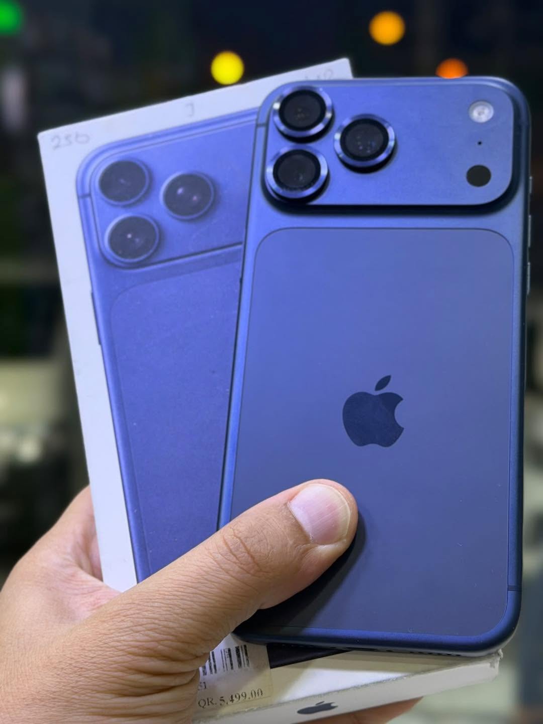 iPhone 17 Pro Max - Blue 256GB