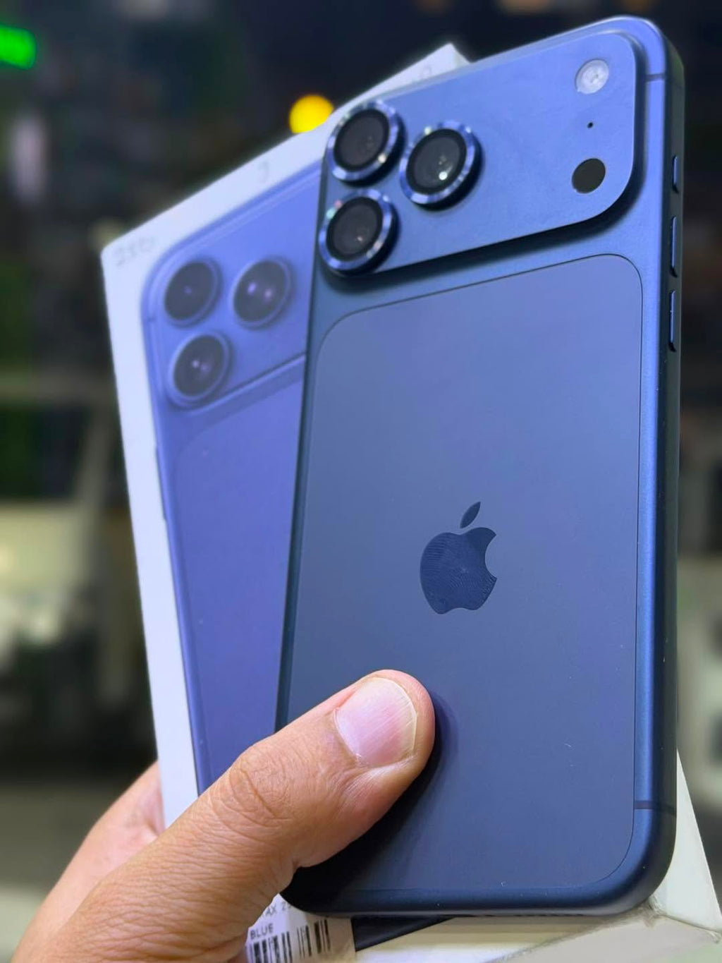 iPhone 17 Pro Max - Blue 256GB