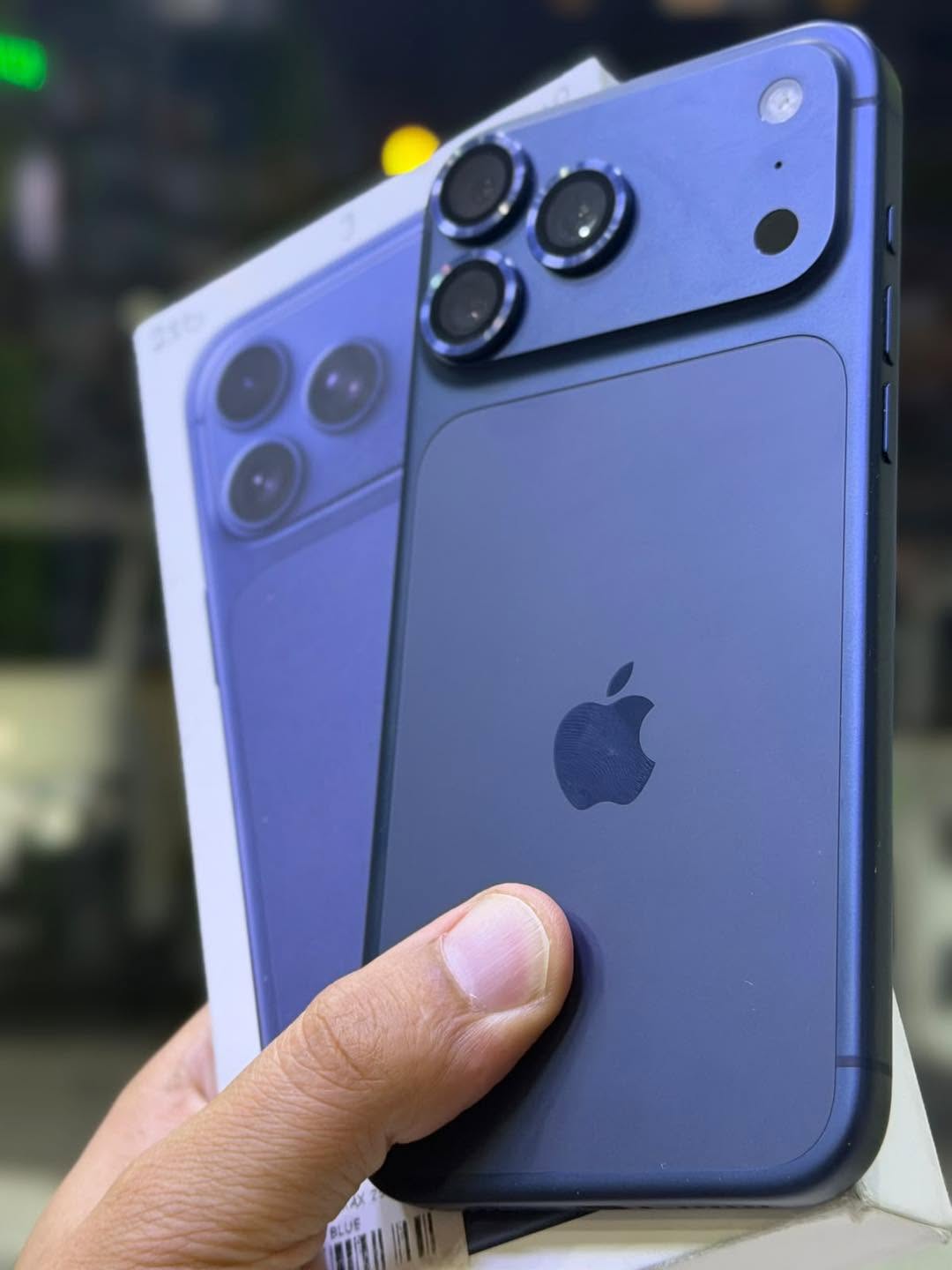 iPhone 17 Pro Max - Blue 256GB