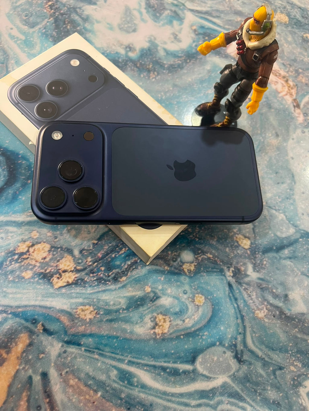 iPhone 17 Pro 1TB - Blue (Used - Excellent)