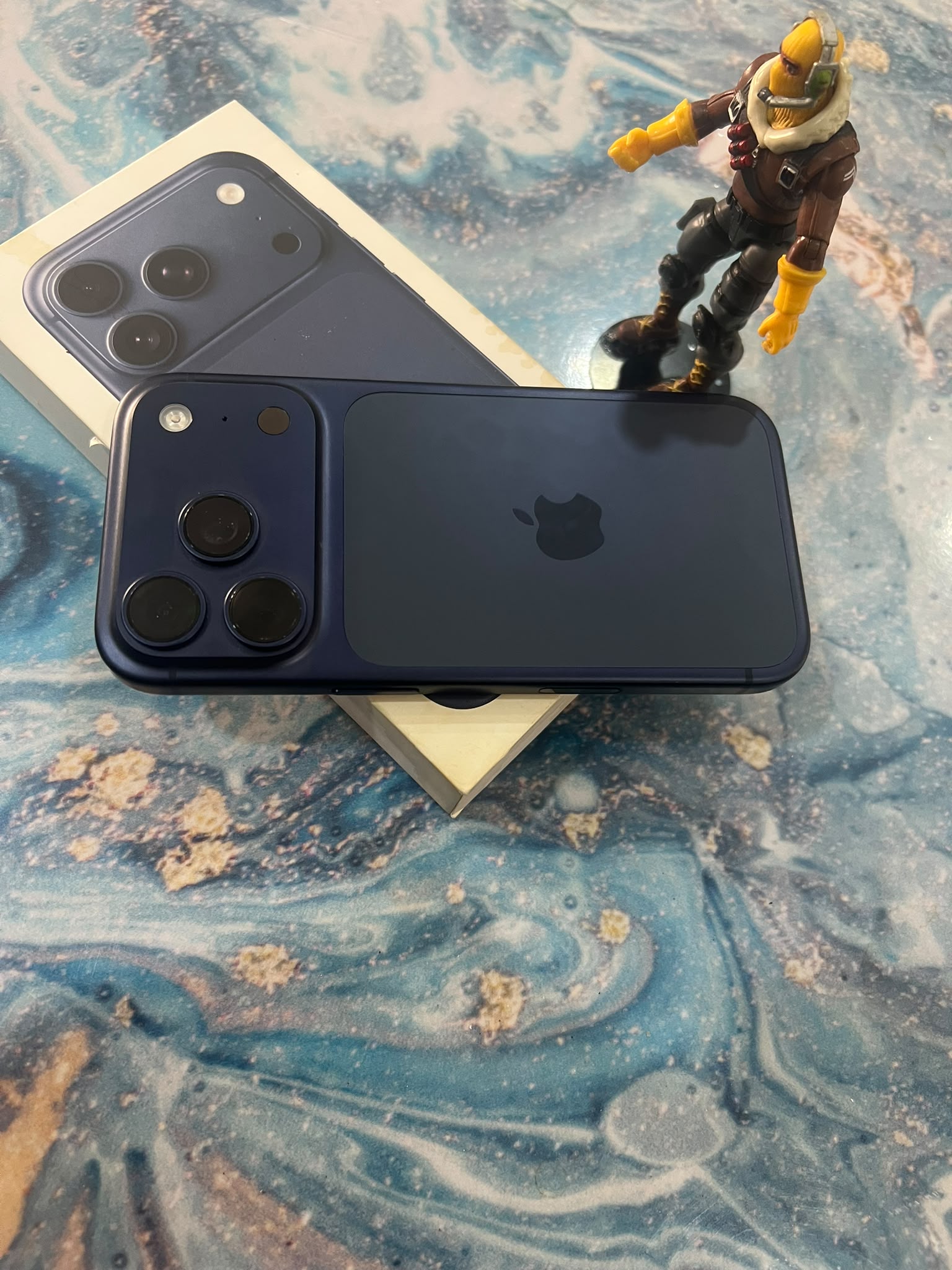 iPhone 17 Pro 1TB - Blue (Used - Excellent)