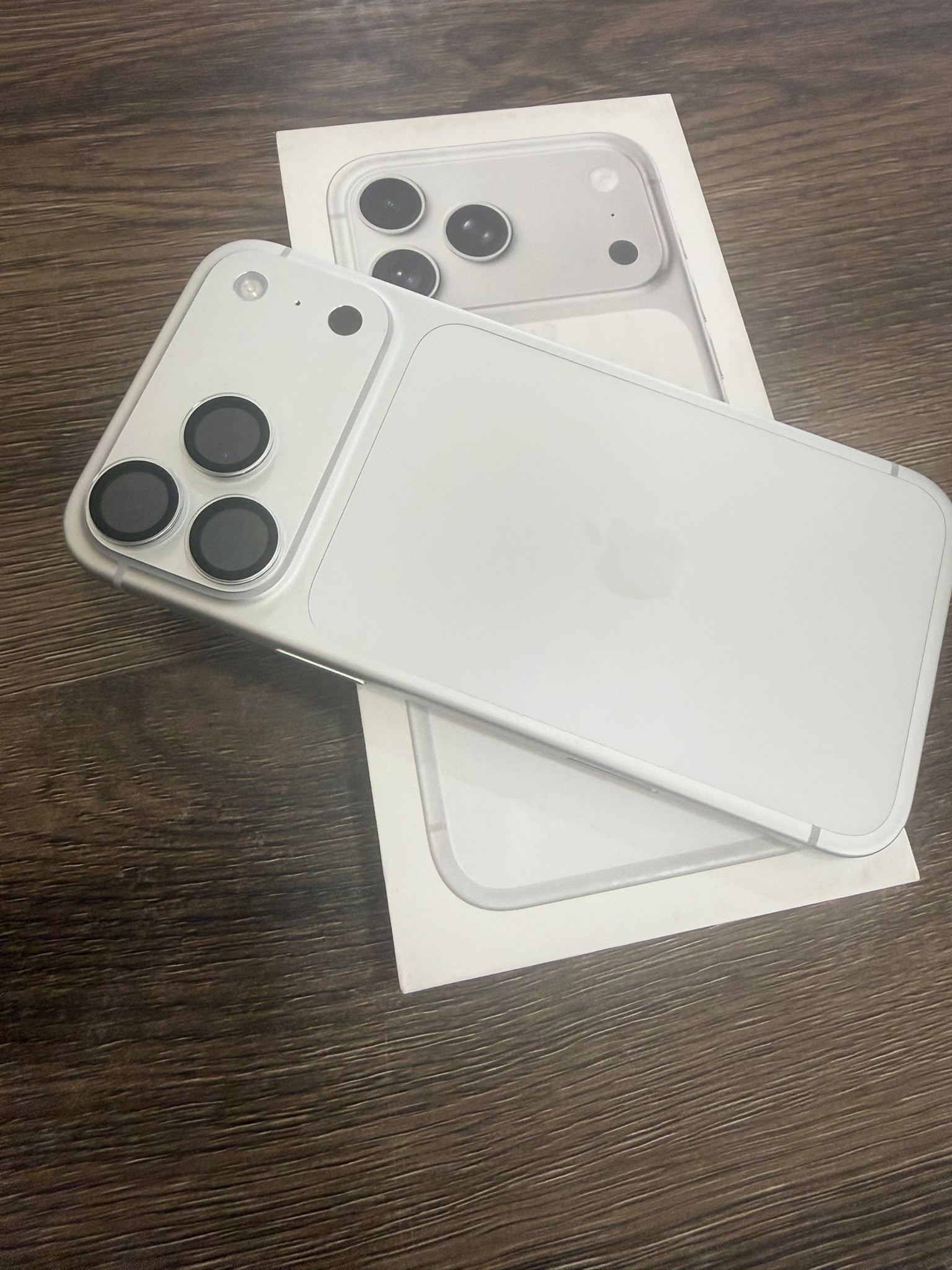 iPhone 17 Pro Max - 1TB - Silver