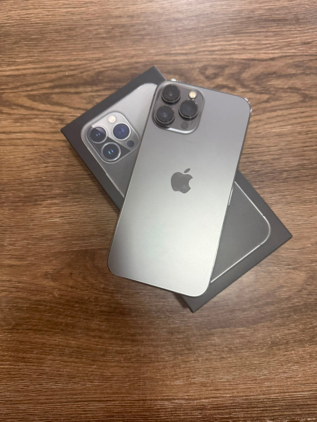 iPhone 13 Pro Max - 128GB - أسود