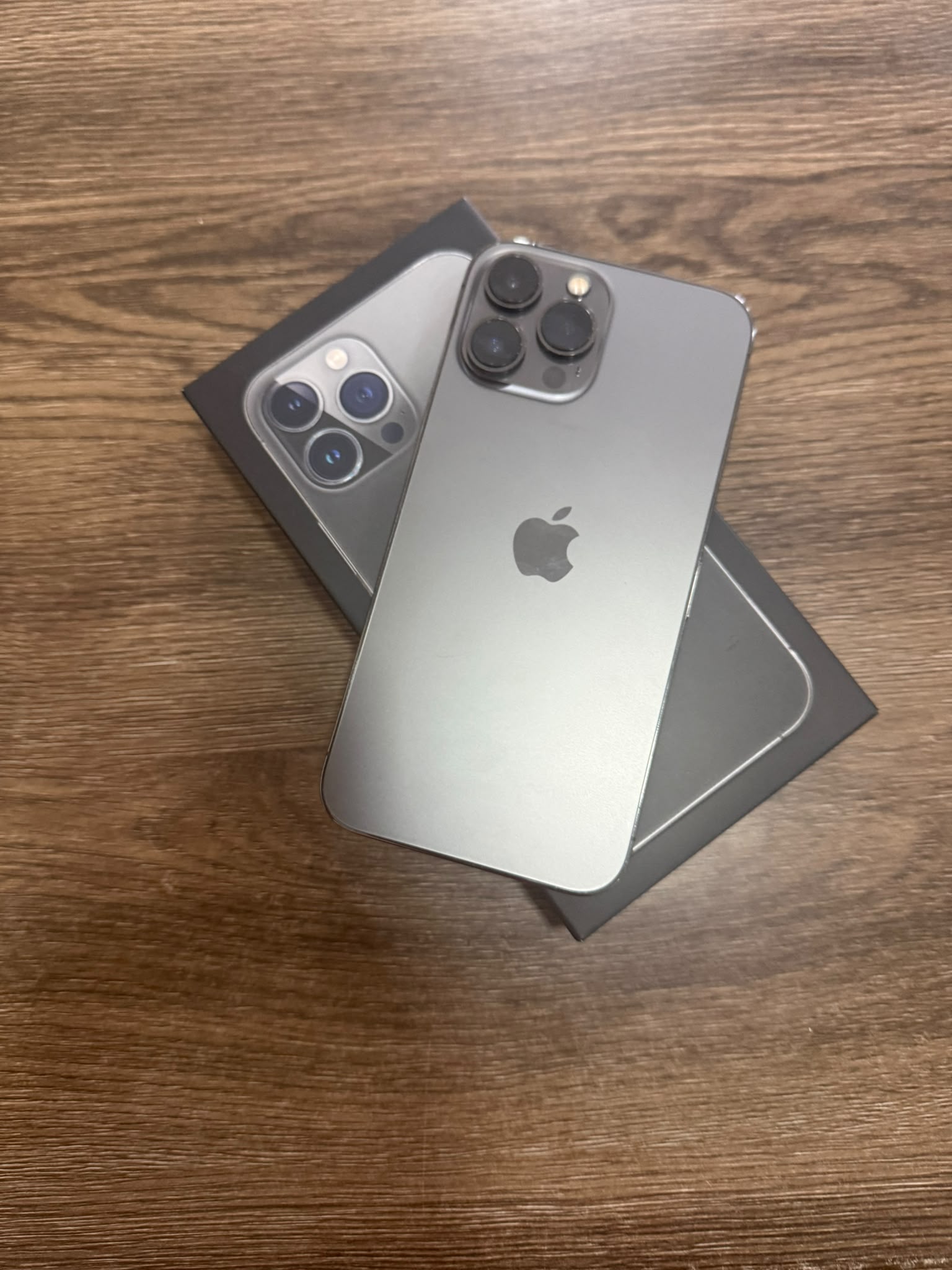 iPhone 13 Pro Max - 128GB - أسود