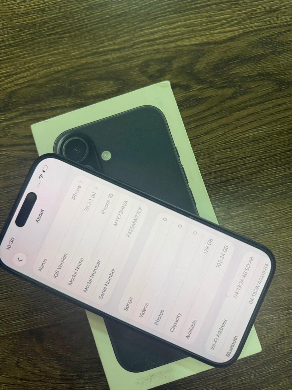 iPhone 16 - 128GB - Black