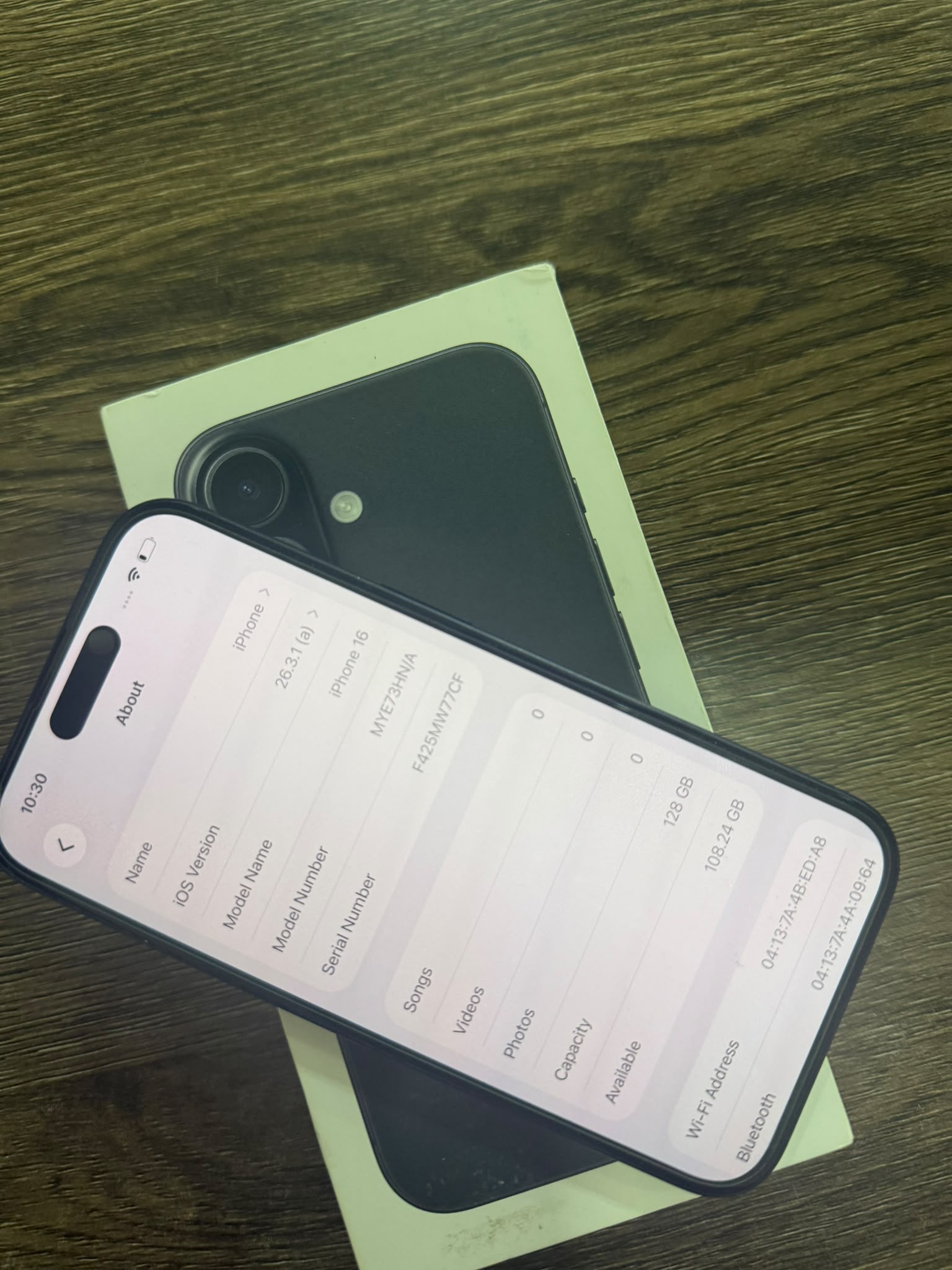 iPhone 16 - 128GB - Black