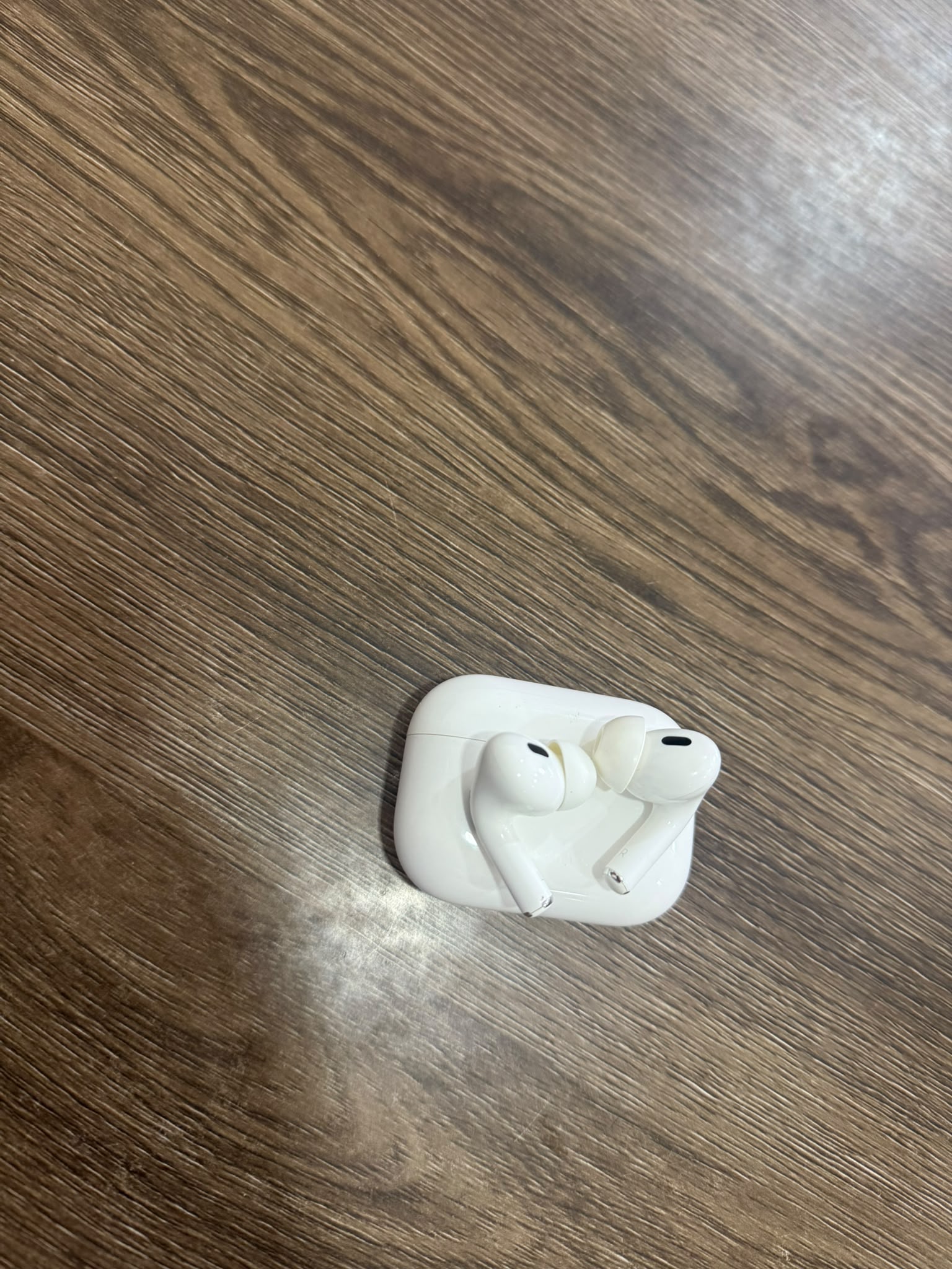 AirPods Pro - Lightning